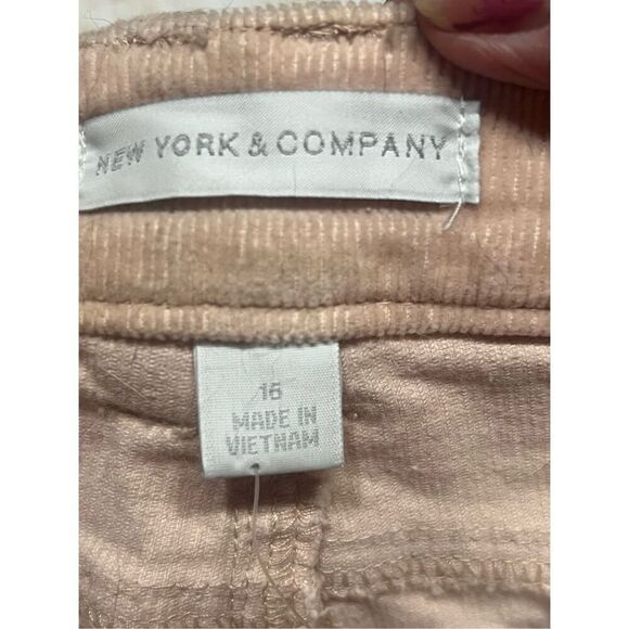 New York & Company Fine corduroy Pants Sz 16 Low Rise -slim Pink NWT - Picture 3 of 7
